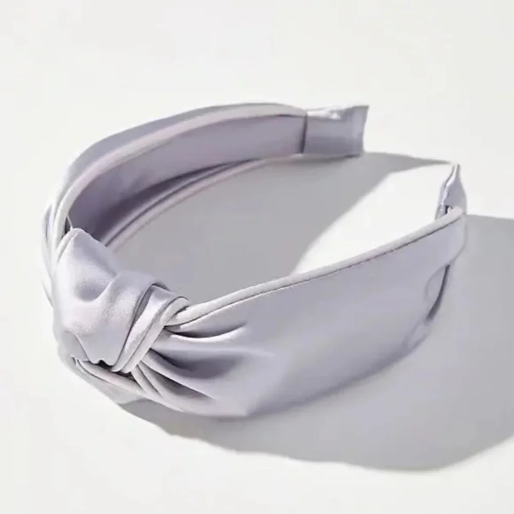 NWT Anthropologie Everly Lavender Twist Knot headband